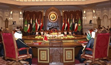 وزير الخارجية البحريني: نأمل فتح صفحة جديدة في العلاقات مع إيران وعدم استخدام القوة والتهديد وزير الخارجية البحريني: نأمل فتح صفحة جديدة في العلاقات مع إيران وعدم استخدام القوة والتهديد