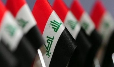 العراقيون يأملون أن توقف الوثيقة شلال الدم في البلاد العراقيون يأملون أن توقف الوثيقة شلال الدم في البلاد