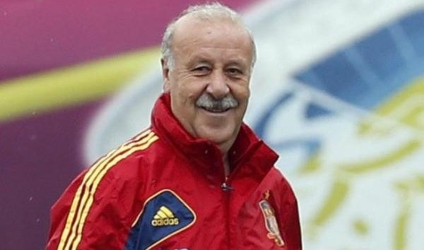 مدرب منتخب إسبانيا فيسنتي دل بوسكي مدرب منتخب إسبانيا فيسنتي دل بوسكي