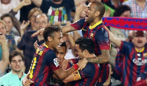 يلعب برشلونة المتصدر مع إلتشي الرابع عشر يلعب برشلونة المتصدر مع إلتشي الرابع عشر