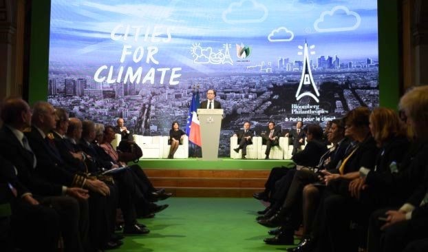 المدن الصناعية تئنّ بسموم التلوث والغذاء والبحار والمياه المدن الصناعية تئنّ بسموم التلوث والغذاء والبحار والمياه