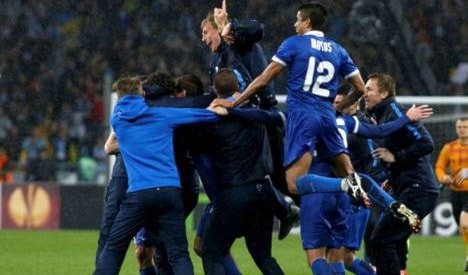 فرحة لاعبي دنيبرو بالإطاحة بنابولي فرحة لاعبي دنيبرو بالإطاحة بنابولي