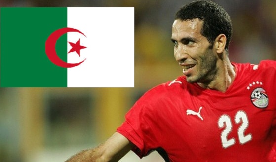 لعب أبو تريكة بالقميص مع النادي الأهلي أمام شبيبة القبائل في دوري أبطال أفريقيا عام 2010 لعب أبو تريكة بالقميص مع النادي الأهلي أمام شبيبة القبائل في دوري أبطال أفريقيا عام 2010