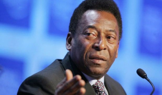 "أسطورة" الكرة البرازيلي بيليه "أسطورة" الكرة البرازيلي بيليه