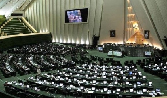 يحظر القانون على الوكالة الدولية للطاقة الذرية الوصول إلى كافة الوثائق العلمية والمواقع العسكرية يحظر القانون على الوكالة الدولية للطاقة الذرية الوصول إلى كافة الوثائق العلمية والمواقع العسكرية