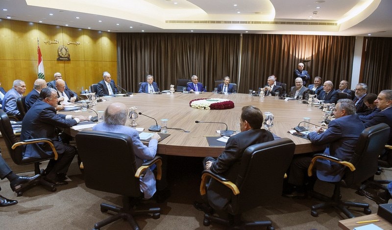 جلسة الحوار اللبناني عقدت بغياب العماد ميشال عون جلسة الحوار اللبناني عقدت بغياب العماد ميشال عون