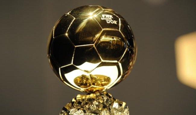 يحمل ليونيل ميسي الرقم القياسي للفوز بالجائزة بحصوله عليها 4 مرات يحمل ليونيل ميسي الرقم القياسي للفوز بالجائزة بحصوله عليها 4 مرات