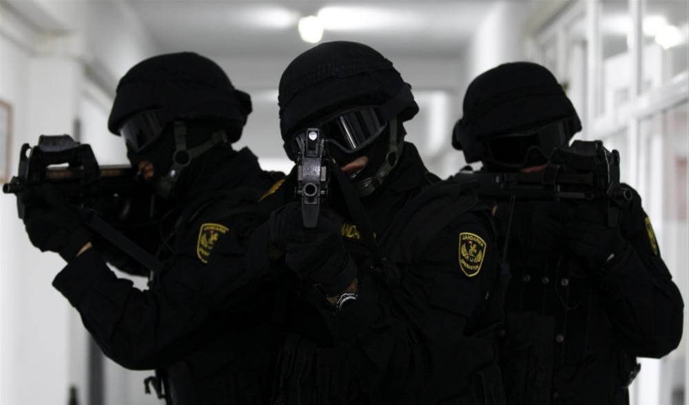 يتكهن مسؤولون غربيون بتصاعد انتشار القوات الروسية في سوريا لتصل إلى 3000 عنصر يتكهن مسؤولون غربيون بتصاعد انتشار القوات الروسية في سوريا لتصل إلى 3000 عنصر