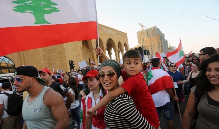 يشهد لبنان منذ فترة حراكاً شعبياً مطلبياً (أ ف ب) يشهد لبنان منذ فترة حراكاً شعبياً مطلبياً (أ ف ب)