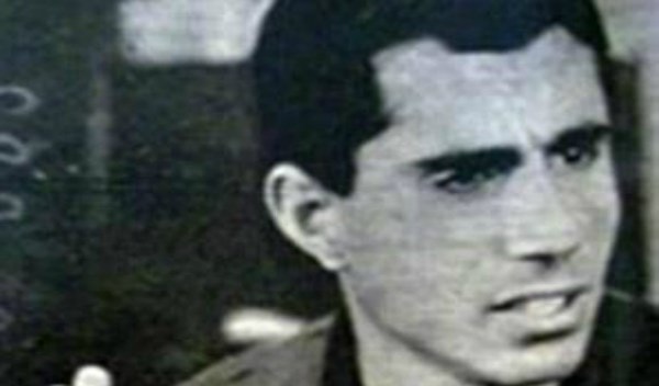 سليمان خاطر جندي مصري قتل عام 1985 سبعة جنود إسرائيليين سليمان خاطر جندي مصري قتل عام 1985 سبعة جنود إسرائيليين