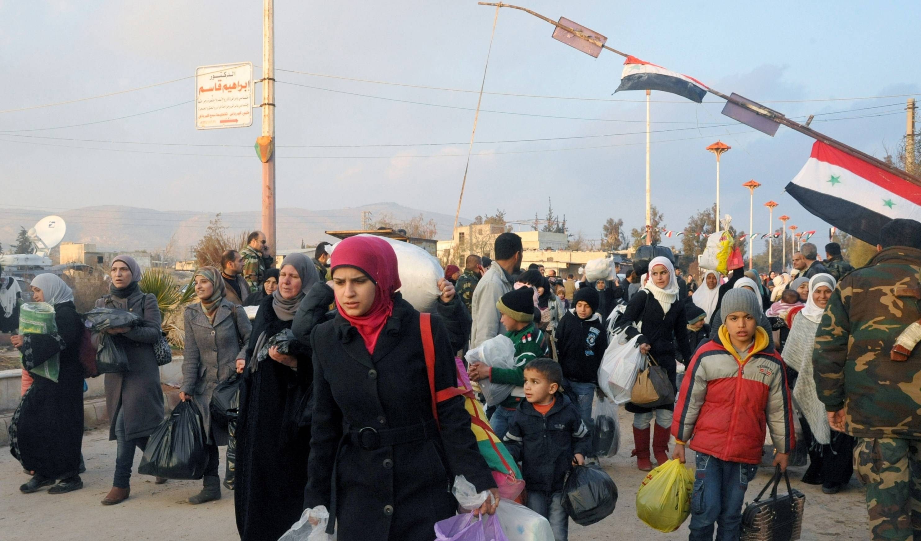 في المعضمية غادر 1758 شخصاً منهم 800 مسلحاً في المعضمية غادر 1758 شخصاً منهم 800 مسلحاً