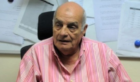 اللواء محمد عبدالعزيز قابيل قائد الفرقة الرابعة المدرعة المكلفة بتأمين المشاة خلال حرب أكتوبر اللواء محمد عبدالعزيز قابيل قائد الفرقة الرابعة المدرعة المكلفة بتأمين المشاة خلال حرب أكتوبر