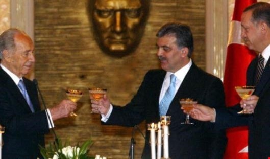 ما ذكره أردوغان إنه "بحاجة إلى إسرائيل وإن إسرئيل بحاجة إليه في المنطقة" لم نكن نسمعه قبل ذلك. ما ذكره أردوغان إنه "بحاجة إلى إسرائيل وإن إسرئيل بحاجة إليه في المنطقة" لم نكن نسمعه قبل ذلك.