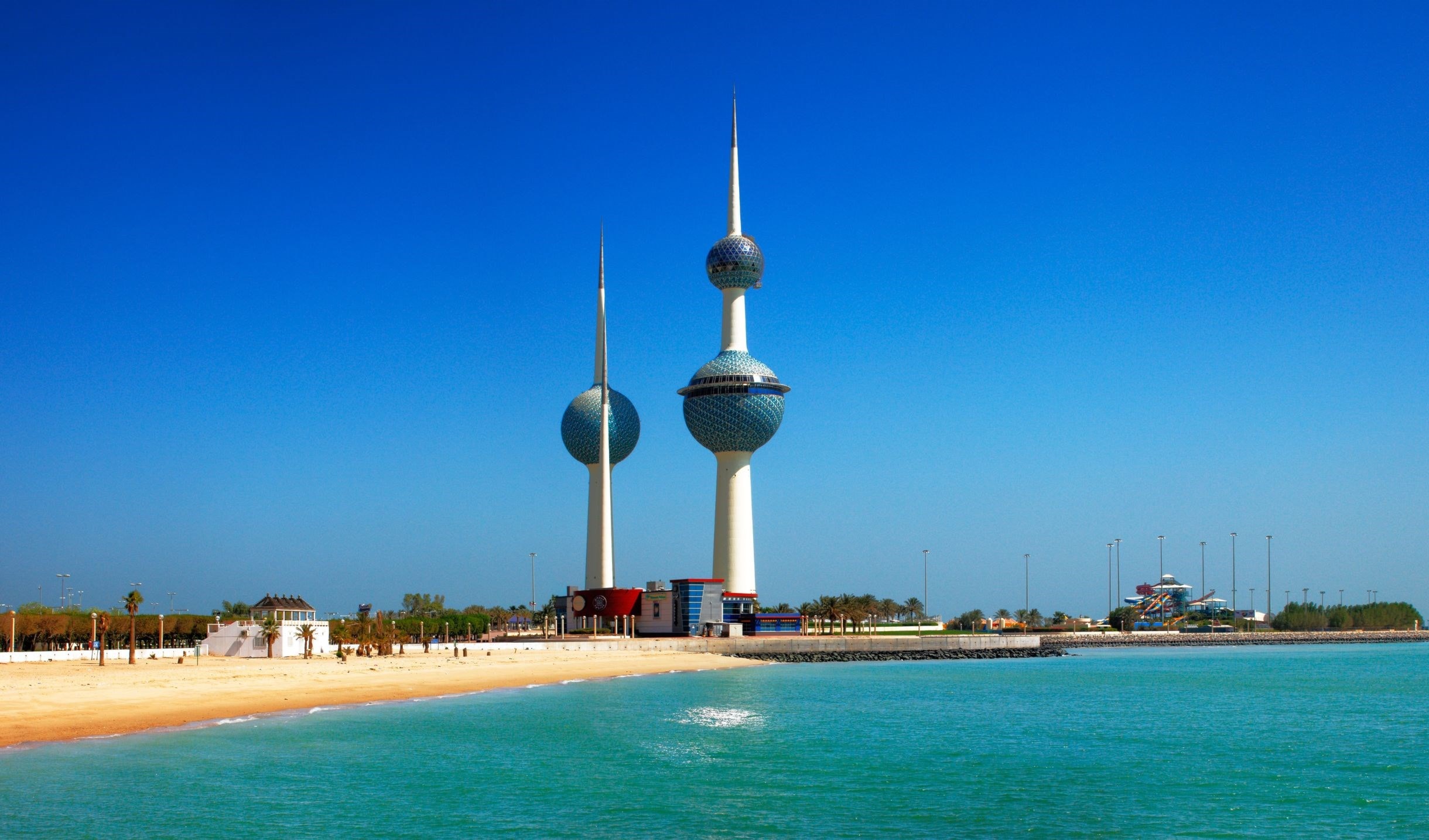 أنصار الله والمؤتمر الشعبيّ إلى الكويت اليوم للمشاركة في المحادثات أنصار الله والمؤتمر الشعبيّ إلى الكويت اليوم للمشاركة في المحادثات
