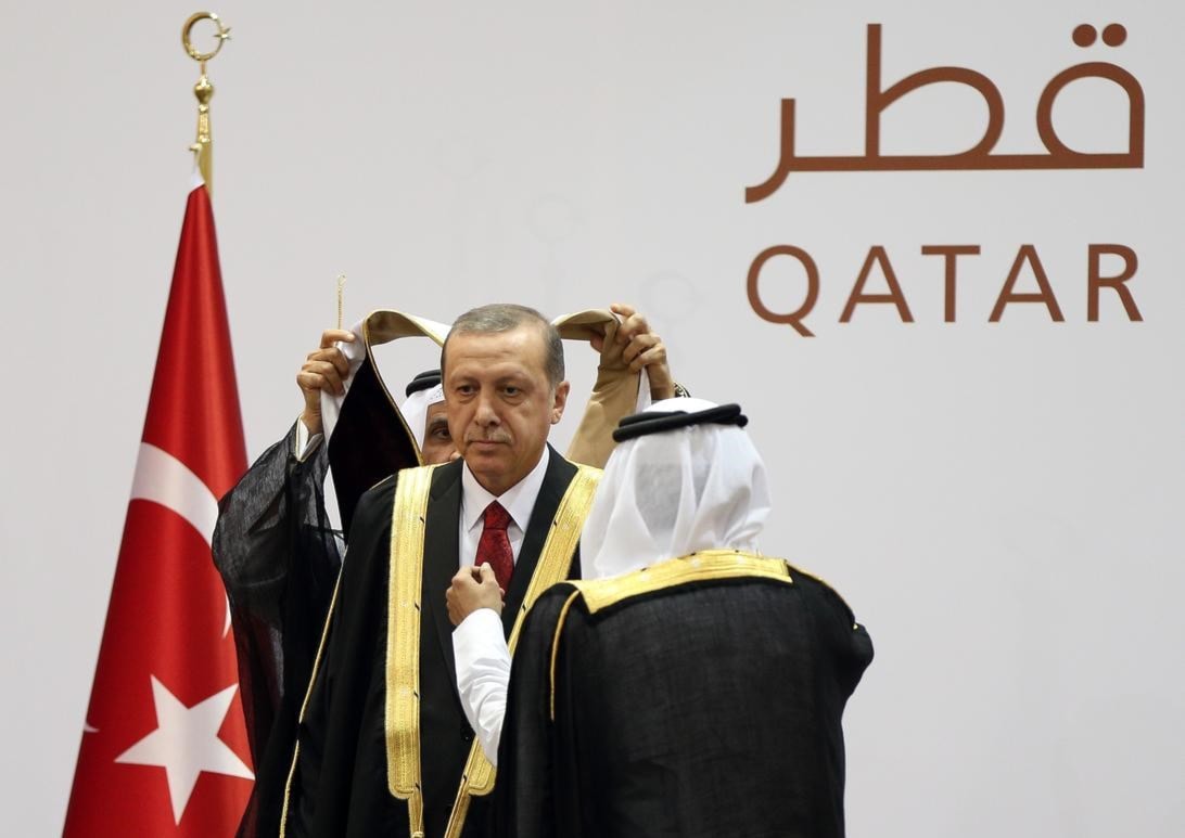 من زيارة أردوغان للدوحة من زيارة أردوغان للدوحة