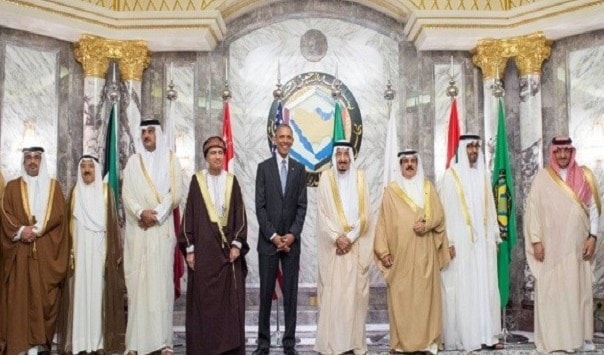 البيان الختامي يؤكد التزام الأطراف اتخاذ خطوات اضافية عاجلة لتصعيد الحملة والحاق الهزيمة بداعش في العراق والشام وتنظيم القاعدة البيان الختامي يؤكد التزام الأطراف اتخاذ خطوات اضافية عاجلة لتصعيد الحملة والحاق الهزيمة بداعش في العراق والشام وتنظيم القاعدة