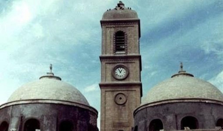 مسلحو داعش فجروا الكنيسة وسط الموصل بالكامل بعد تفخيخها من جوانبها كافة مسلحو داعش فجروا الكنيسة وسط الموصل بالكامل بعد تفخيخها من جوانبها كافة