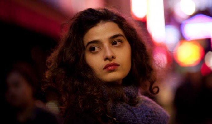 لينا كرم جسدت شخصية دانيال في الفيلم لينا كرم جسدت شخصية دانيال في الفيلم