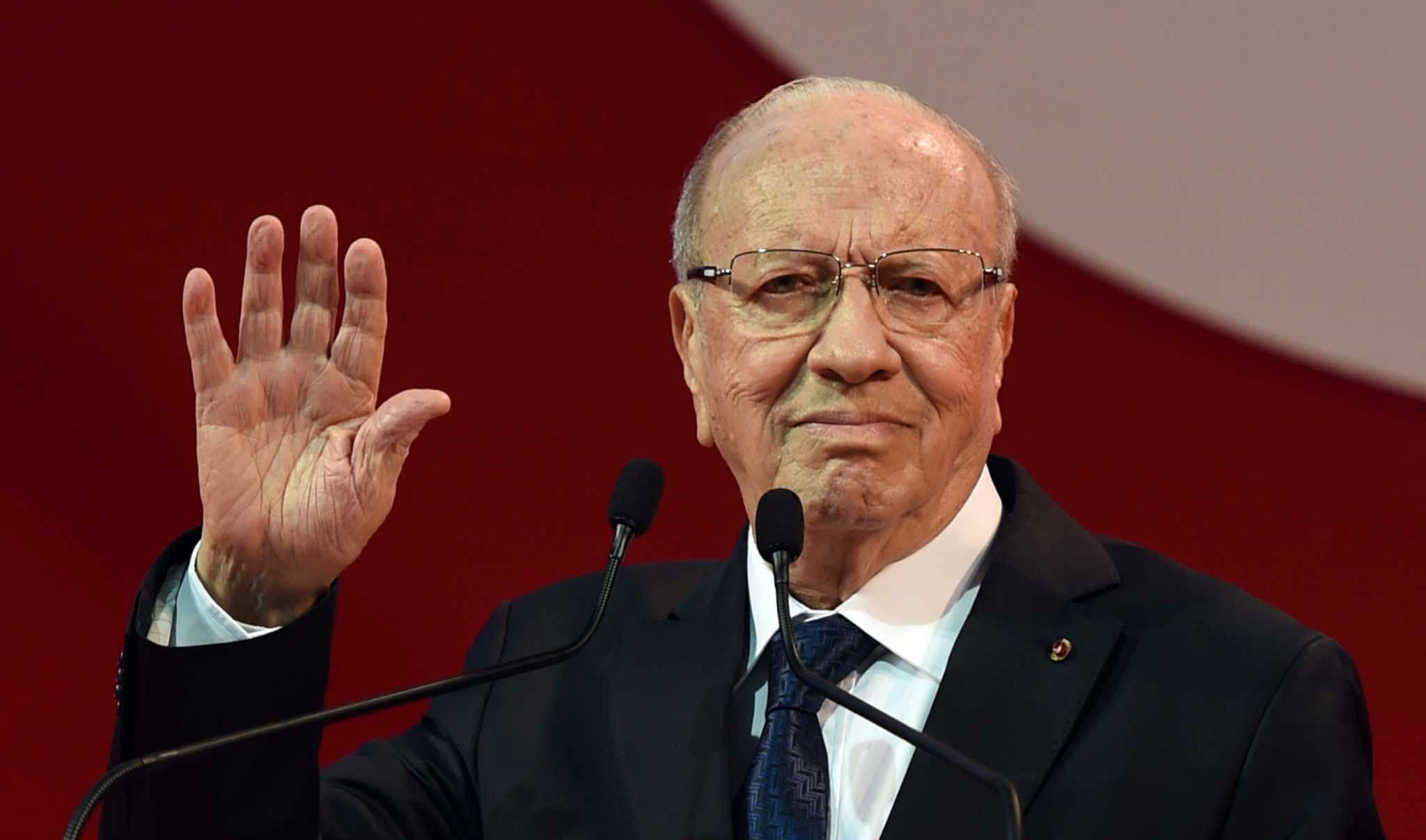 تصريح السبسي جاء بالتزامن مع انعقاد مؤتمر حركة النهضة العاشر تصريح السبسي جاء بالتزامن مع انعقاد مؤتمر حركة النهضة العاشر