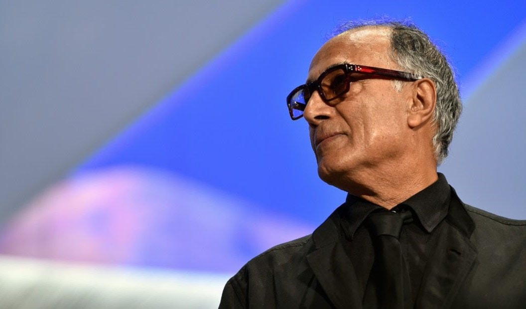 قصائده مشاهد سينمائيّة، والسينما مناخها شعري وتشكيلي وفلسفي. قصائده مشاهد سينمائيّة، والسينما مناخها شعري وتشكيلي وفلسفي.