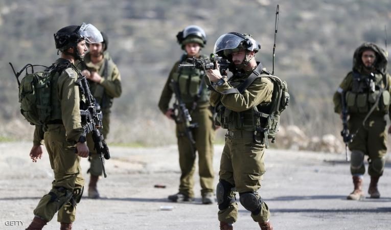 قوات الاحتلال تطلق النار على الشاب في طولكرم بحجة محاولته القيام بعملية طعن قوات الاحتلال تطلق النار على الشاب في طولكرم بحجة محاولته القيام بعملية طعن