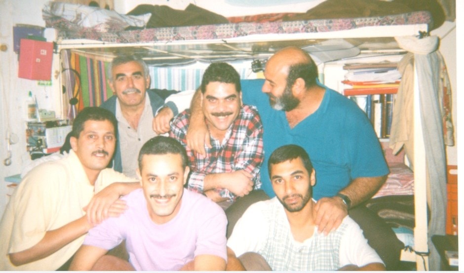 تسعة وعشرون عاماً أمضاها القنطار في سجون الاحتلال تسعة وعشرون عاماً أمضاها القنطار في سجون الاحتلال