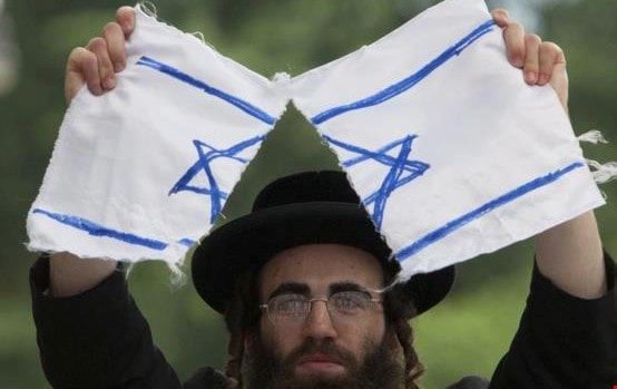 يجب أن نأخذ بالحسبان احتمال انضمام قوات عربية للجيش الصهيوني بهدف التخلّص من حزب الله يجب أن نأخذ بالحسبان احتمال انضمام قوات عربية للجيش الصهيوني بهدف التخلّص من حزب الله