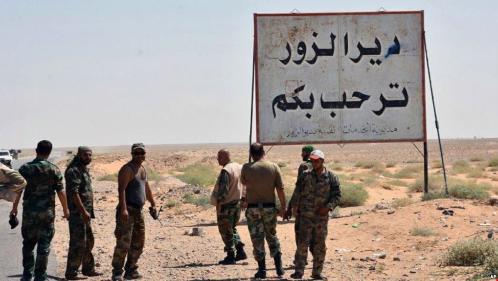 الجيش السوري وحلفاؤه يحررون عدة قرى في ريف دير الزور الجيش السوري وحلفاؤه يحررون عدة قرى في ريف دير الزور