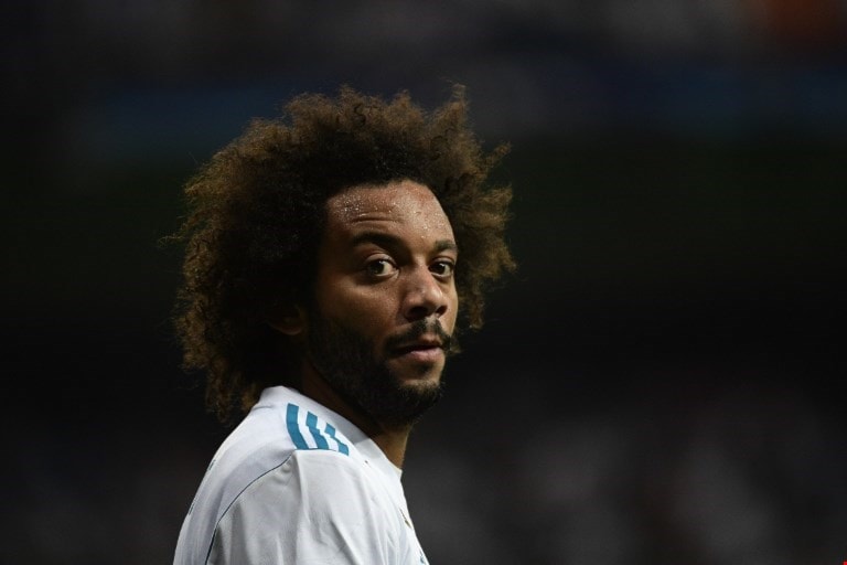 تتهم النيابة اللاعب البرازيلي بإنشاء هيكل شركات لإخفاء أرباح حصل عليها من استغلال حقوق صورته (أ ف ب) تتهم النيابة اللاعب البرازيلي بإنشاء هيكل شركات لإخفاء أرباح حصل عليها من استغلال حقوق صورته (أ ف ب)