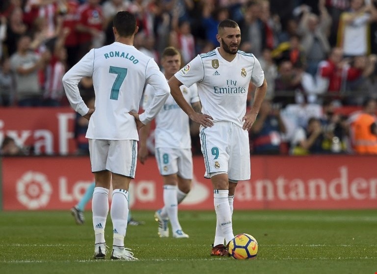 خيبة لاعبي ريال مدريد (أ ف ب) خيبة لاعبي ريال مدريد (أ ف ب)