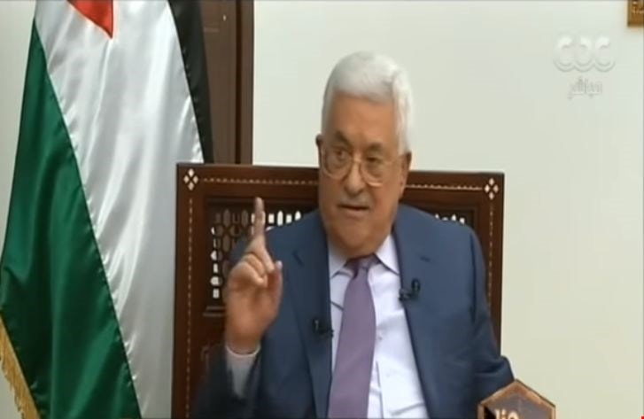 عباس: لن أقبل لأحد أن يتدخل في شؤوننا الداخلية باستثناء مصر عباس: لن أقبل لأحد أن يتدخل في شؤوننا الداخلية باستثناء مصر