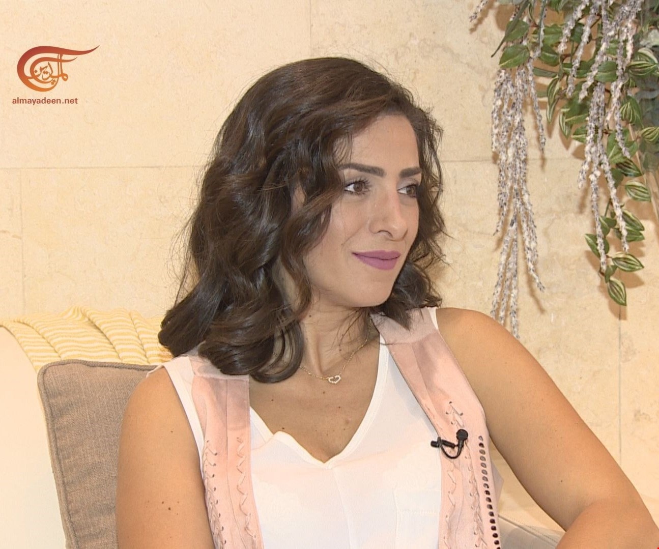 المخرجة "رندة علم" المخرجة "رندة علم"