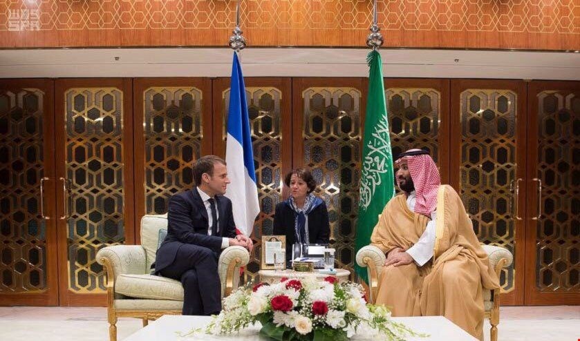 الرئيس الفرنسي يبحث مع ولي العهد السعودي قضايا إقليمية والوضع في اليمن ولبنان الرئيس الفرنسي يبحث مع ولي العهد السعودي قضايا إقليمية والوضع في اليمن ولبنان