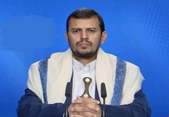 الحوثي: هناك مراجعة على أعلى المستويات لدى حركة أنصار الله وحزب المؤتمر للأداء الحكومي الحوثي: هناك مراجعة على أعلى المستويات لدى حركة أنصار الله وحزب المؤتمر للأداء الحكومي