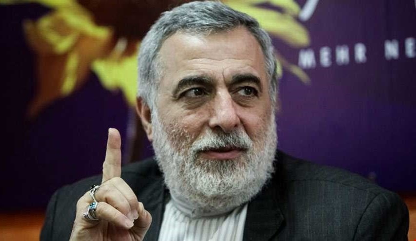 شيخ الاسلام: لو أن الحريري تحلى بحكمة والده لكنه لم يرث منه هذه الجينات شيخ الاسلام: لو أن الحريري تحلى بحكمة والده لكنه لم يرث منه هذه الجينات