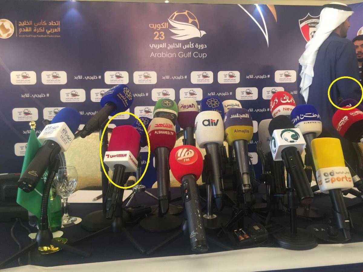 وفدا السعودية والإمارات انسحبا من المؤتمر الصحفي بسبب التغطية الإعلامية القطرية له وفدا السعودية والإمارات انسحبا من المؤتمر الصحفي بسبب التغطية الإعلامية القطرية له