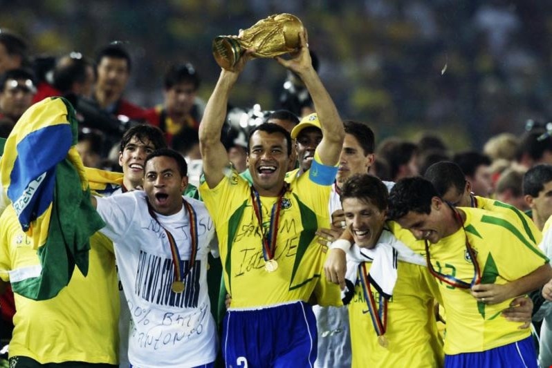 فازت البرازيل في نهائي مونديال 2002 على ألمانيا فازت البرازيل في نهائي مونديال 2002 على ألمانيا