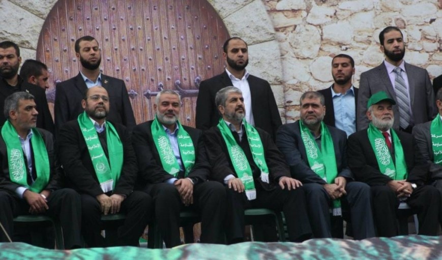 أتت الانتخابات بالسيّد يحيى السنوار رئيساً لمكتب الحركة في غزّة، وبالدكتور خليل الحية نائباً له أتت الانتخابات بالسيّد يحيى السنوار رئيساً لمكتب الحركة في غزّة، وبالدكتور خليل الحية نائباً له