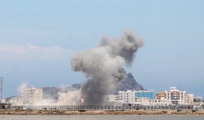 مقتل عدد من قوات الرئيس هادي إثر استهداف الجيش اليمني لمواقعهم مقتل عدد من قوات الرئيس هادي إثر استهداف الجيش اليمني لمواقعهم