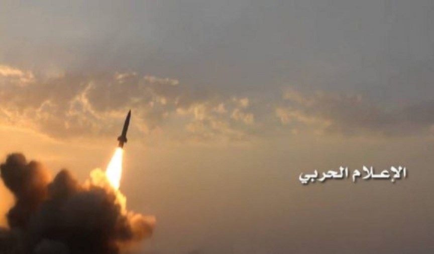الصاروخ استهدف معسكر "رجلا" في نجران بالسعودية (صورة من الأرشيف) الصاروخ استهدف معسكر "رجلا" في نجران بالسعودية (صورة من الأرشيف)