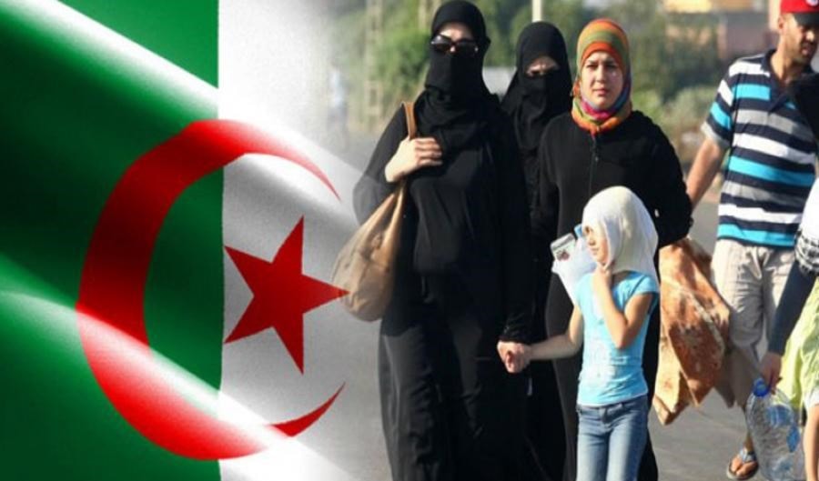 لم تكن الجزائر تتوقّع وصول حوالي 7 ألاف من المُهجّرين السوريين إليها لم تكن الجزائر تتوقّع وصول حوالي 7 ألاف من المُهجّرين السوريين إليها