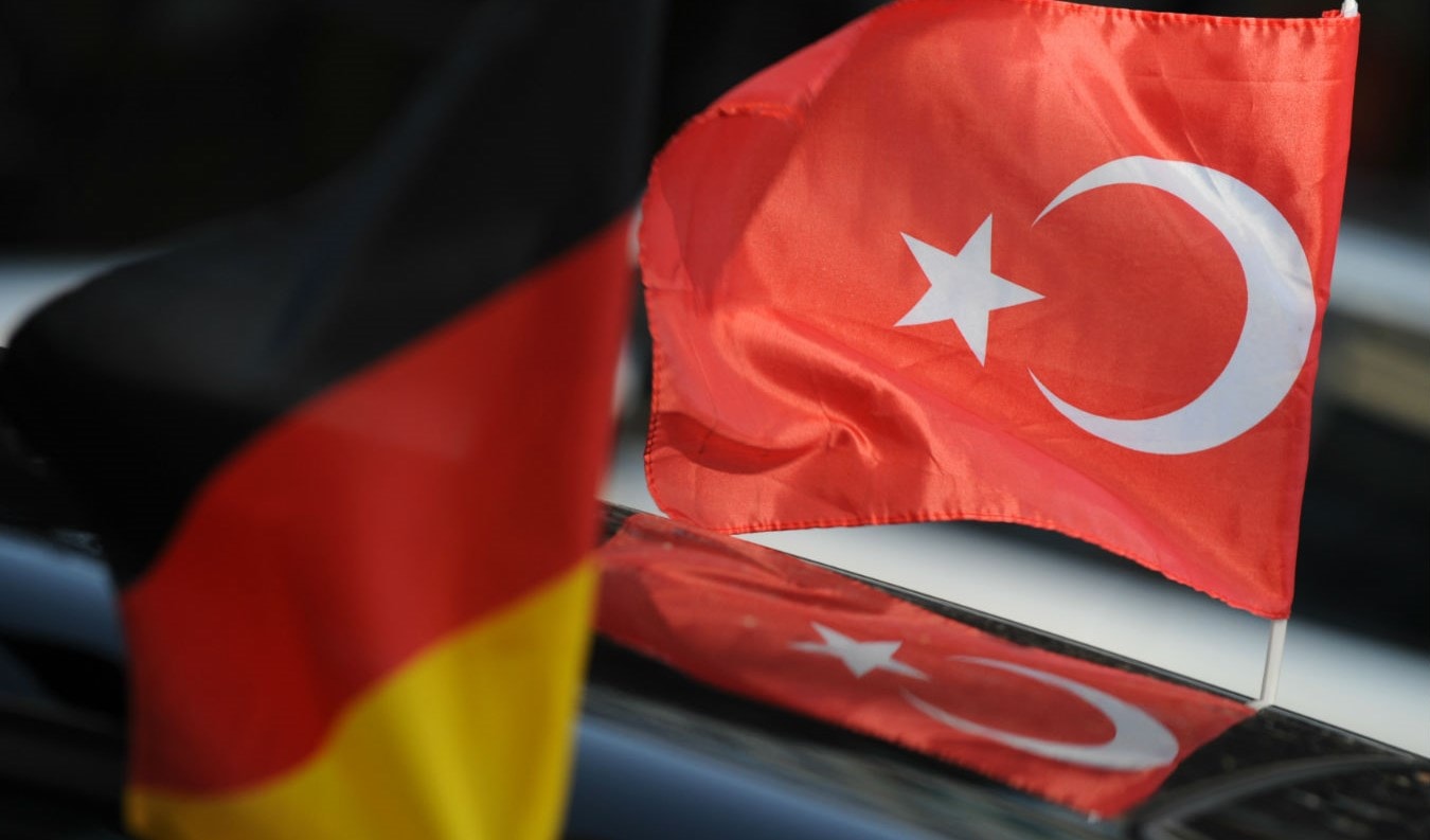 السلطات الألمانية تحقق مع 20 مواطناً تركيا السلطات الألمانية تحقق مع 20 مواطناً تركيا