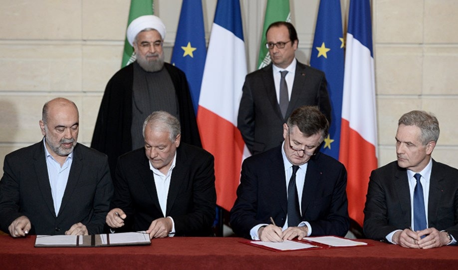 هنأ الرئيس الفرنسي الجديد إيمانويل ماكرون روحاني على إعادة انتخابه يوم السبت هنأ الرئيس الفرنسي الجديد إيمانويل ماكرون روحاني على إعادة انتخابه يوم السبت