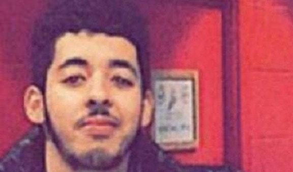 سلمان العبيدي منفذ هجوم مانشستر الذي أدى إلى مقتل 22 شخصاً وأكثر من 60 جريحاً سلمان العبيدي منفذ هجوم مانشستر الذي أدى إلى مقتل 22 شخصاً وأكثر من 60 جريحاً