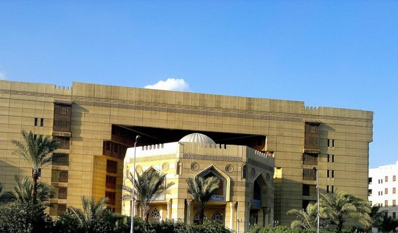 يُعتبر قانون تنظيم الأزهر خطوة أولى في سبيل تصحيح مفاهيم الأمّة يُعتبر قانون تنظيم الأزهر خطوة أولى في سبيل تصحيح مفاهيم الأمّة