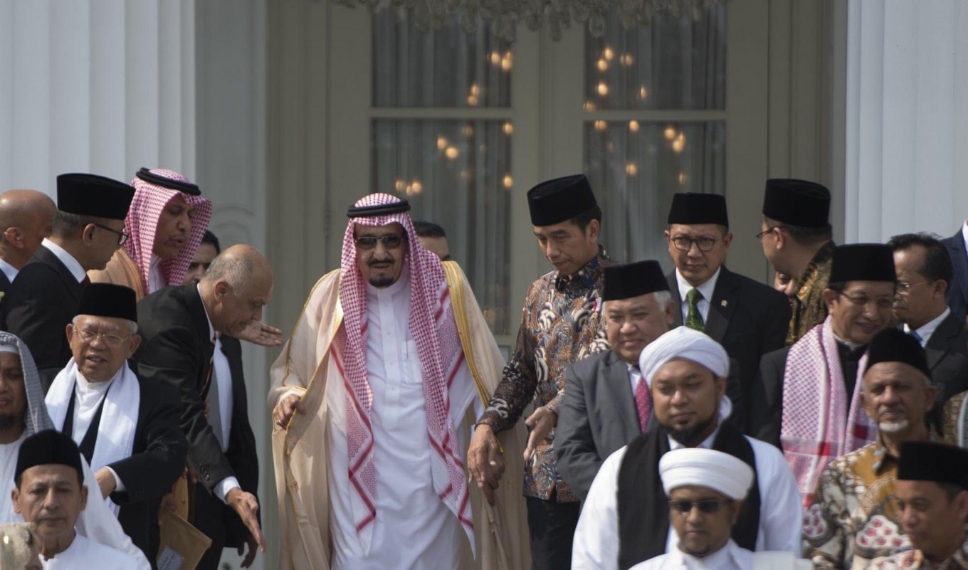 لعقود عملت السعودية على تحويل النموذج الإسلامي الإندونيسي نحو الوهابية لعقود عملت السعودية على تحويل النموذج الإسلامي الإندونيسي نحو الوهابية
