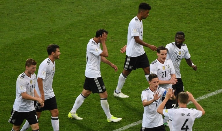 فرحة لاعبي المنتخب الألماني بالتأهل إلى النهائي (أ ف ب) فرحة لاعبي المنتخب الألماني بالتأهل إلى النهائي (أ ف ب)