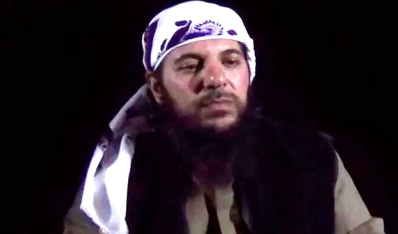 المصدر للميادين: التلي أبلغ الوسطاء أنه لا يبالي بمصير المسلحين معه المصدر للميادين: التلي أبلغ الوسطاء أنه لا يبالي بمصير المسلحين معه