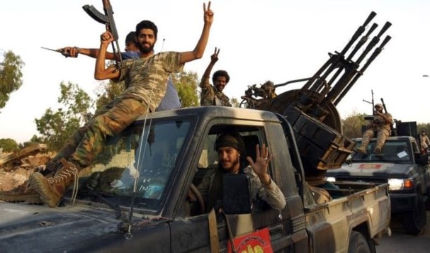 الجيش الوطني الليبي يعلن بسط سيطرته بالكامل على منطقة الصابري وسط مدينة بنغازي الجيش الوطني الليبي يعلن بسط سيطرته بالكامل على منطقة الصابري وسط مدينة بنغازي
