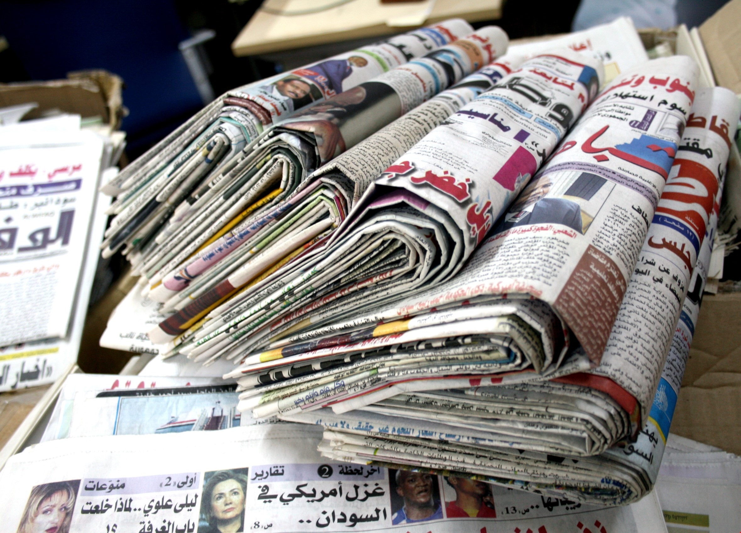 يعيش السودان موجة من الاحتجاجات رفضاً لرفع سعر الخبز يعيش السودان موجة من الاحتجاجات رفضاً لرفع سعر الخبز